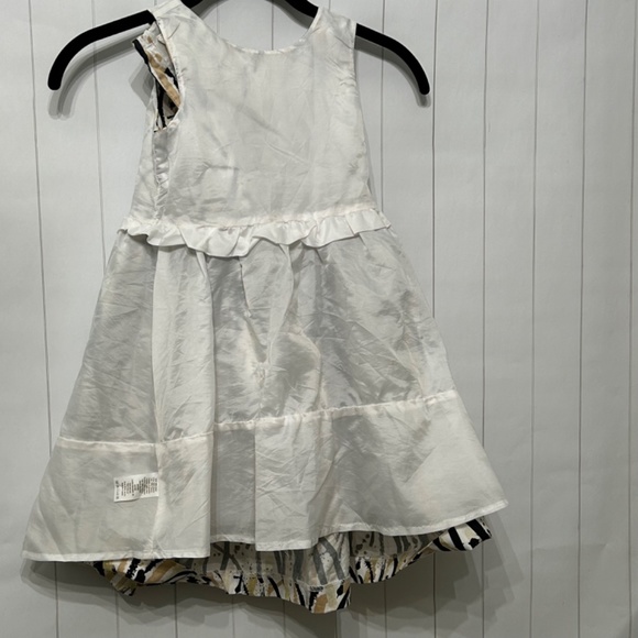 Girl's elegant dress, brush print in colors black, beige and gold - Picture 8 of 12
